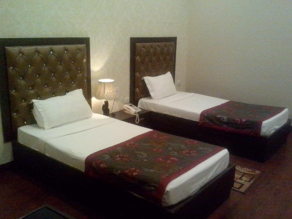 Hotel Krishna International Vrindāvan Cameră foto