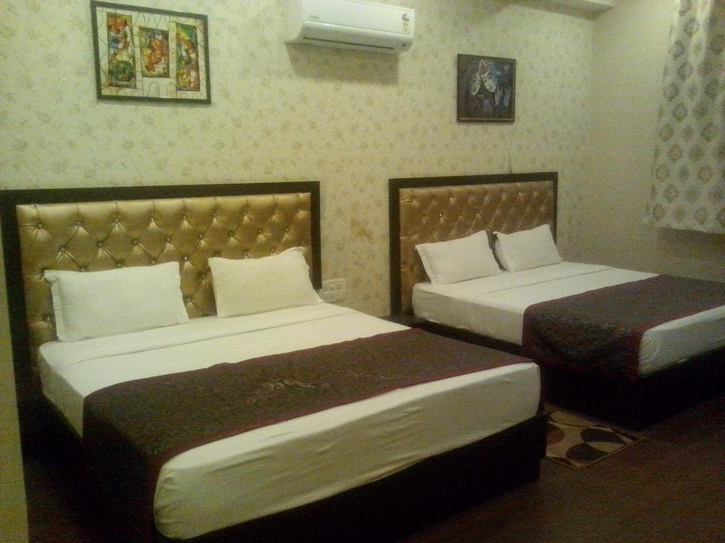 Hotel Krishna International Vrindāvan Cameră foto